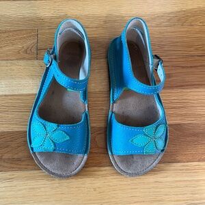 Softstar Youth Solstice Sandal, size 1, EUC